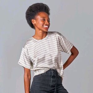 Tucker The Eden Silk Tee Classic Teardrop in Sage